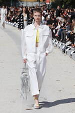 アンテプリマ 2023年春夏コレクション - 溢れ出すエネルギーを洋服に｜写真12