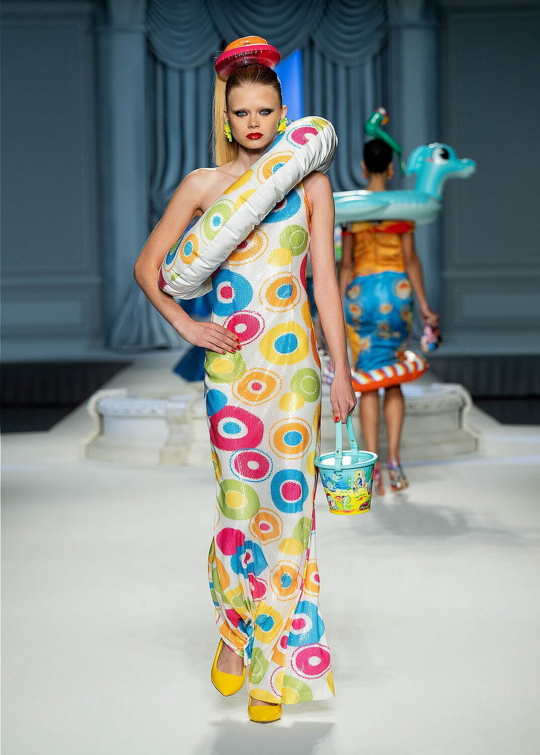 モスキーノ(MOSCHINO) 2023年春夏ウィメンズコレクション  - 写真55