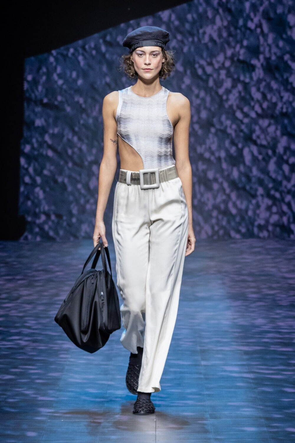 エンポリオ アルマーニ(EMPORIO ARMANI) 2023年春夏ウィメンズコレクション シルエット - 写真4