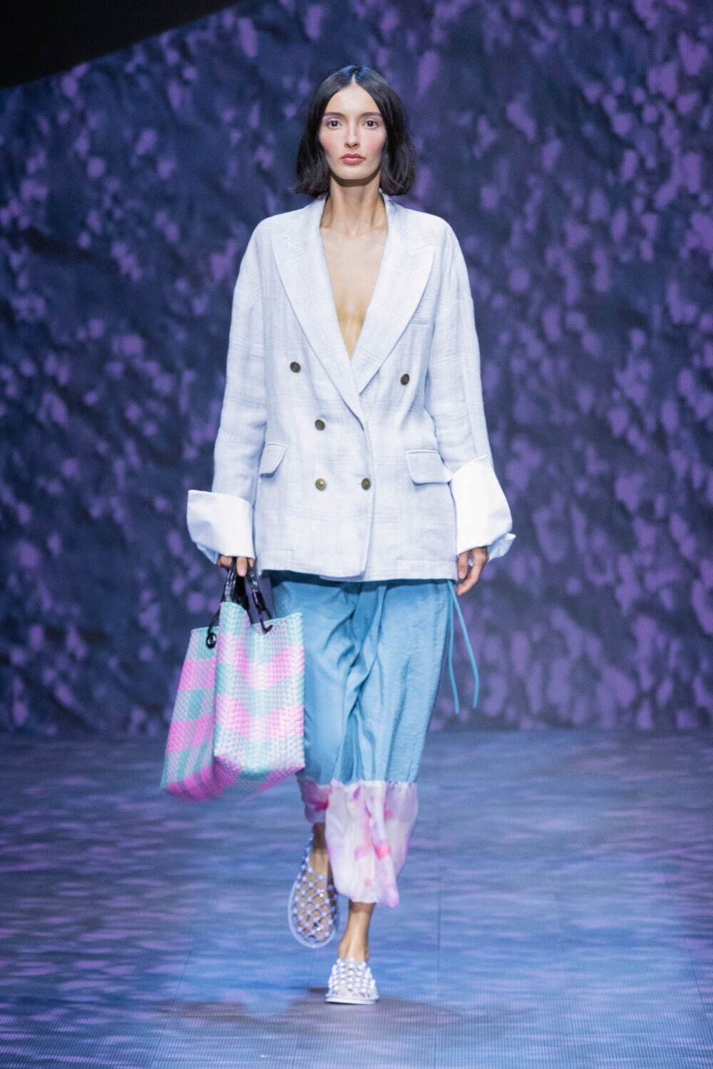 エンポリオ アルマーニ(EMPORIO ARMANI) 2023年春夏ウィメンズコレクション  - 写真24