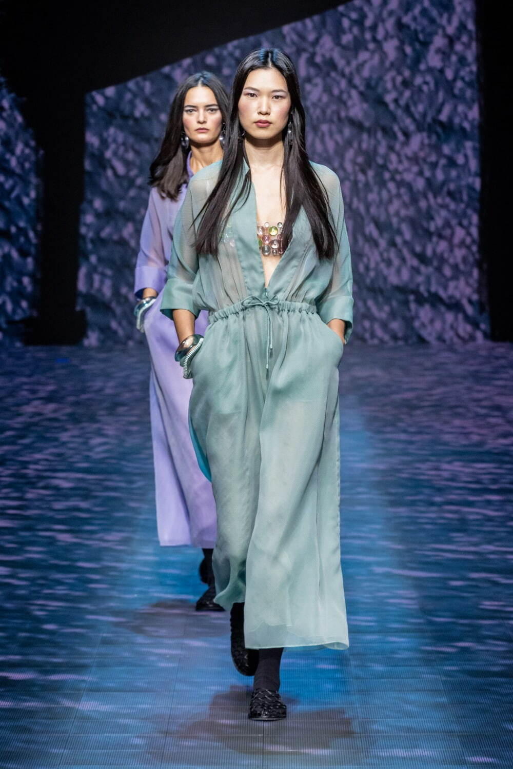 エンポリオ アルマーニ(EMPORIO ARMANI) 2023年春夏ウィメンズコレクション ファッションプレス