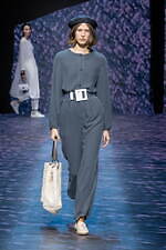 エンポリオ アルマーニ 2023年春夏ウィメンズコレクション - 相反性の調和｜写真15