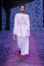 エンポリオ アルマーニ 2023年春夏ウィメンズコレクション - 相反性の調和｜写真34