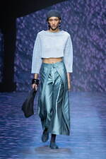 エンポリオ アルマーニ 2023年春夏ウィメンズコレクション - 相反性の調和｜写真39