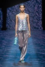 エンポリオ アルマーニ 2023年春夏ウィメンズコレクション - 相反性の調和｜写真57