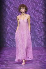 エンポリオ アルマーニ 2023年春夏ウィメンズコレクション - 相反性の調和｜写真63