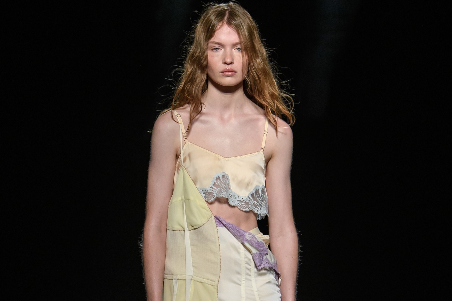 スポーツマックス 2023年春夏コレクション - 相反し補完し合う要素のコラージュ