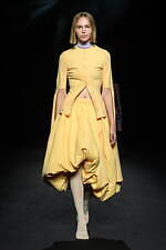 スポーツマックス 2023年春夏コレクション - 相反し補完し合う要素のコラージュ｜写真12