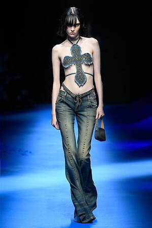 ブルマリン(Blumarine) 2023年春夏ウィメンズコレクション  - 写真1