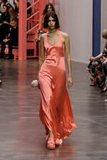 フェンディ 2023年春夏ウィメンズコレクション、"過去のコード”への尽きぬ探求｜写真50