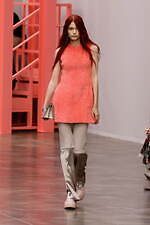 フェンディ 2023年春夏ウィメンズコレクション、"過去のコード”への尽きぬ探求｜写真58