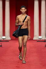 フェラガモ 2023年春夏コレクション - マクシミリアン・デイヴィスによる1stシーズン｜写真12