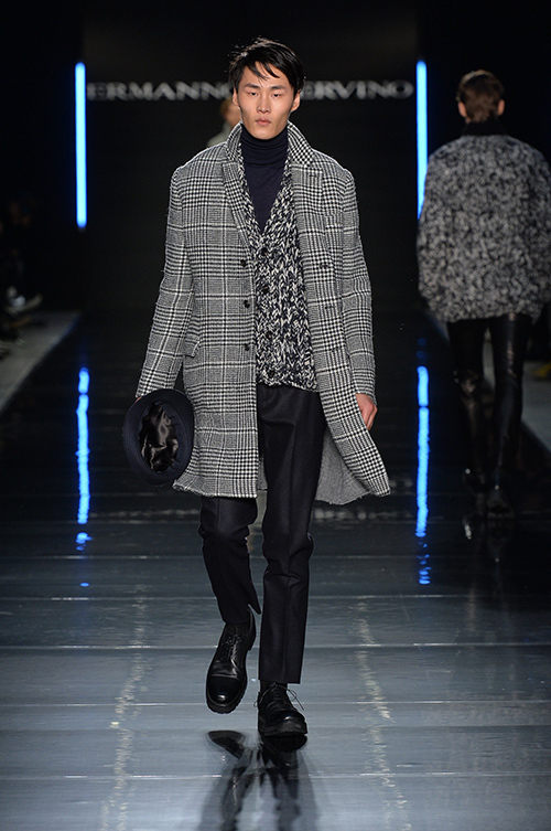 エルマンノ シェルヴィーノ(ERMANNO SCERVINO) 2014-15年秋冬メンズコレクション  - 写真20