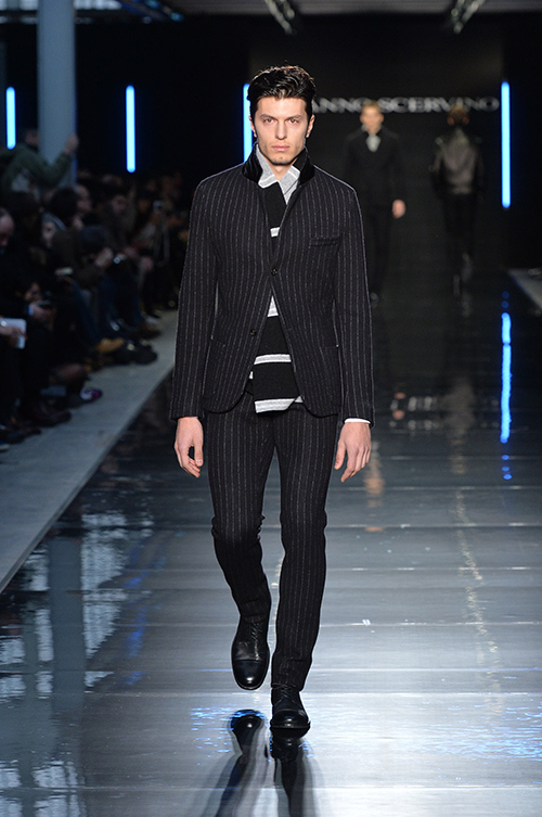 エルマンノ シェルヴィーノ(ERMANNO SCERVINO) 2014-15年秋冬メンズコレクション  - 写真35