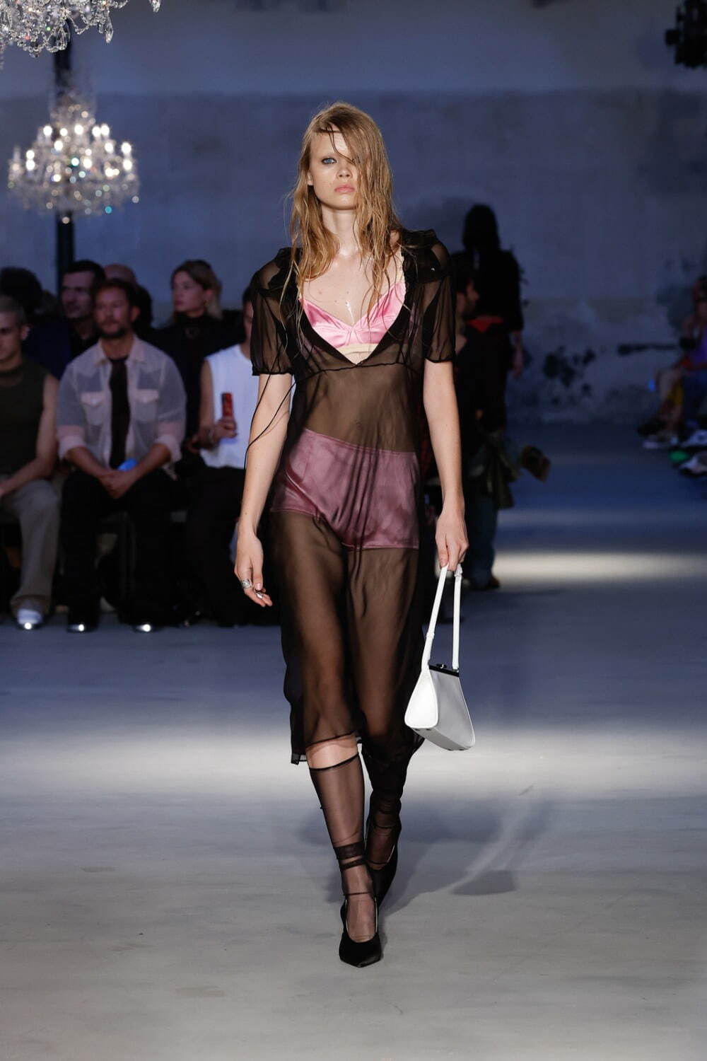 ヌメロ ヴェントゥーノ 2023年春夏<span>コレクション</span> - 写真20