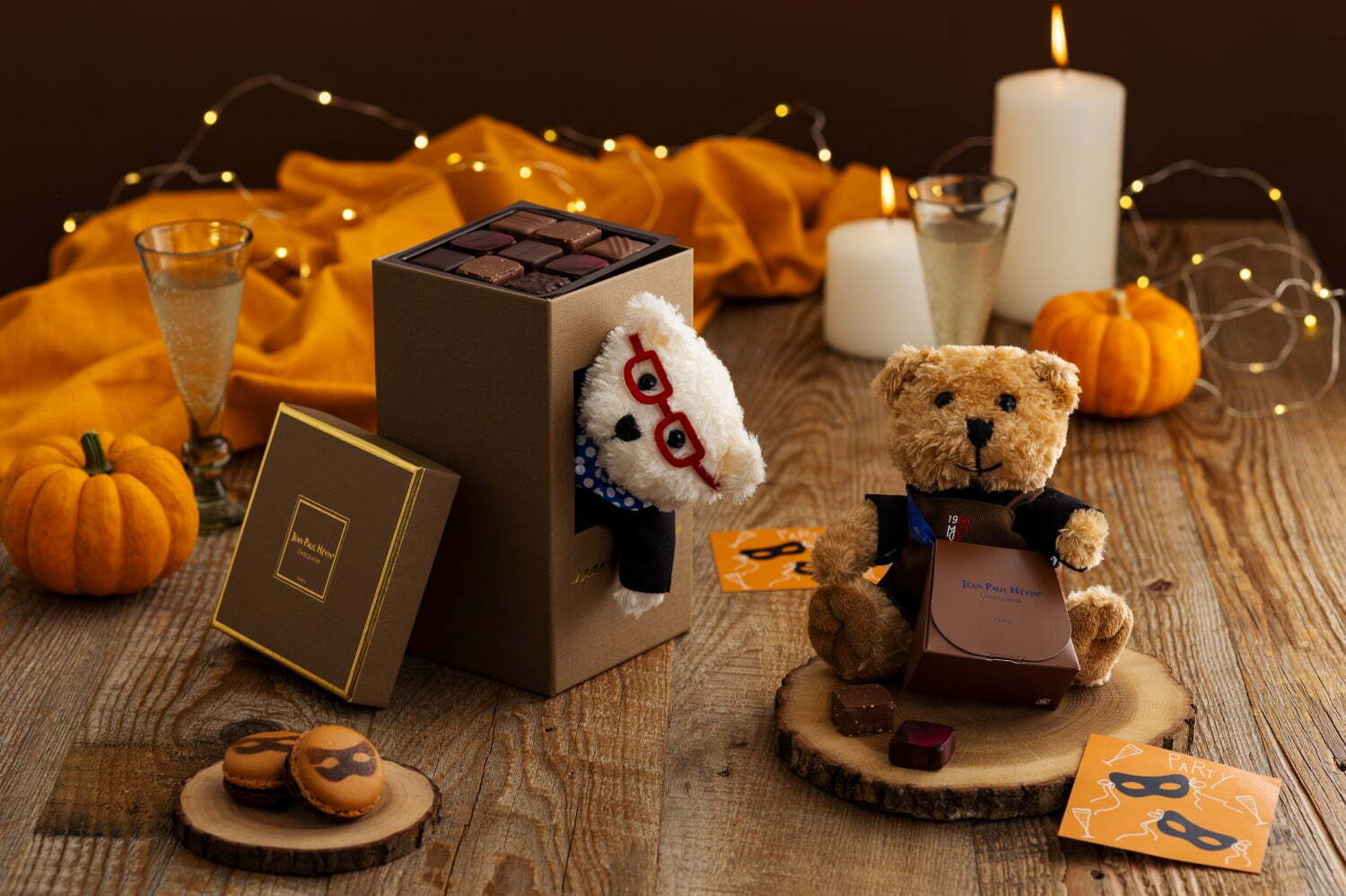 ジャン＝ポール・エヴァンのハロウィン、秋限定ボンボンショコラ＆テディベアのセットやカボチャマカロン