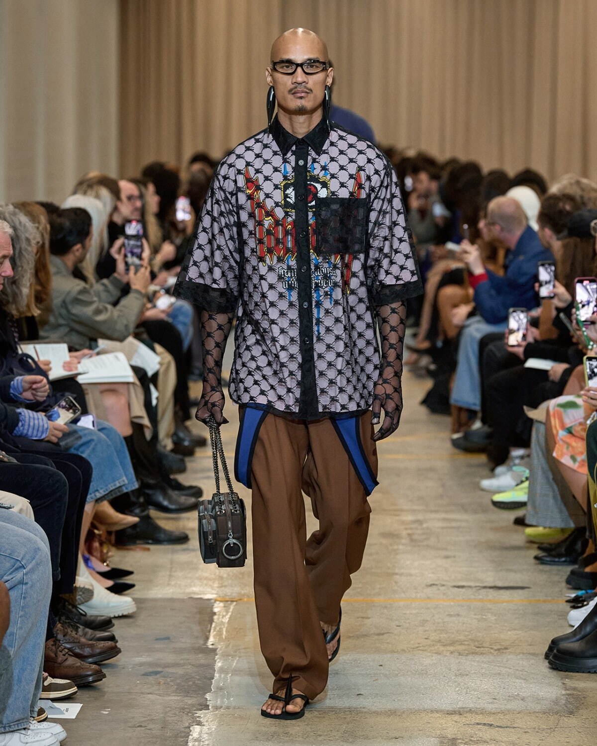 バーバリー(BURBERRY) 2023年春夏ウィメンズ&メンズコレクション  - 写真12