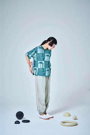 スニュウ(sneeuw) 2023年春夏ウィメンズ&メンズコレクション  - 写真56