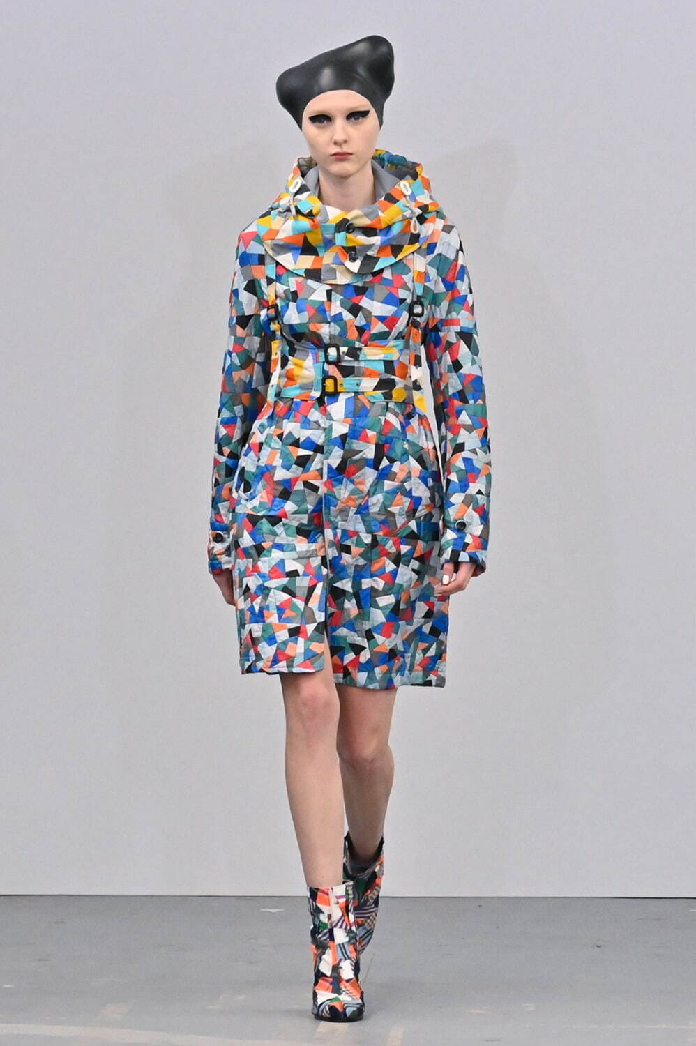 アンリアレイジ 2023年春夏｜female レインコート