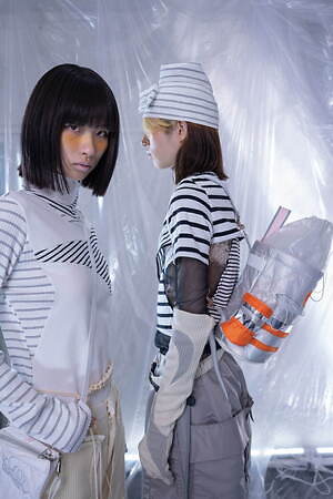 バルムング(BALMUNG) 2022-23年秋冬ウィメンズ&メンズコレクション  - 写真18