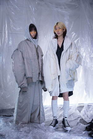 バルムング(BALMUNG) 2022-23年秋冬ウィメンズ&メンズコレクション  - 写真42