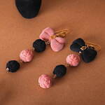 Q-pot. 秋冬新作アクセサリー、“浮き出る黒ネコ”絵画やテディベア＆リボンのネックレスなど｜写真14