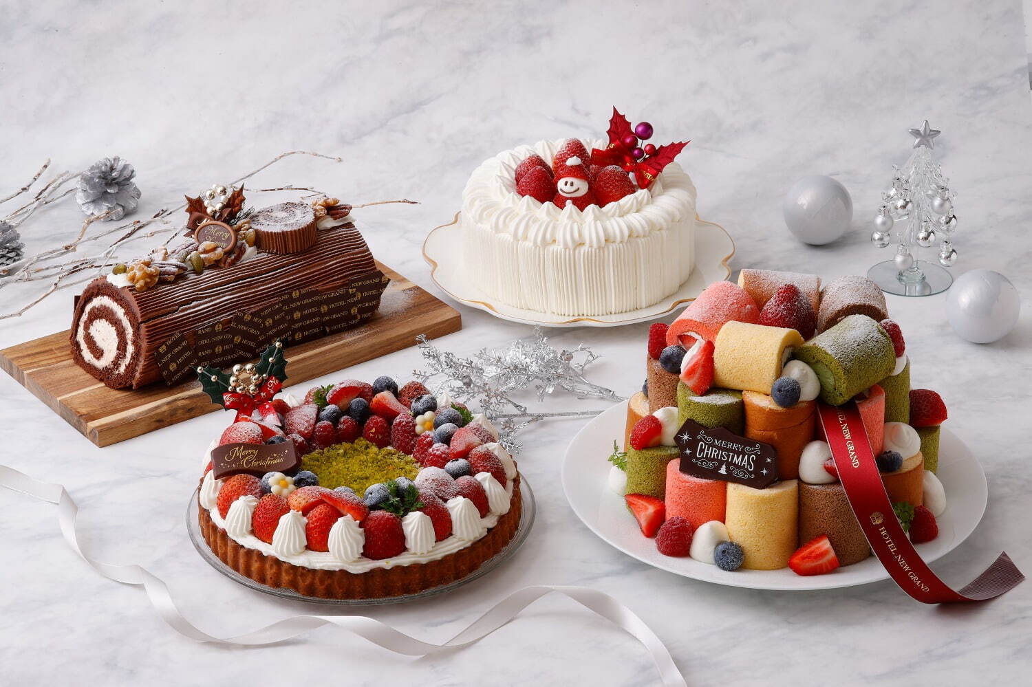 横浜 ホテルニューグランドの22クリスマスケーキ 小さなロールケーキを積み重ねたカラフルケーキ ファッションプレス