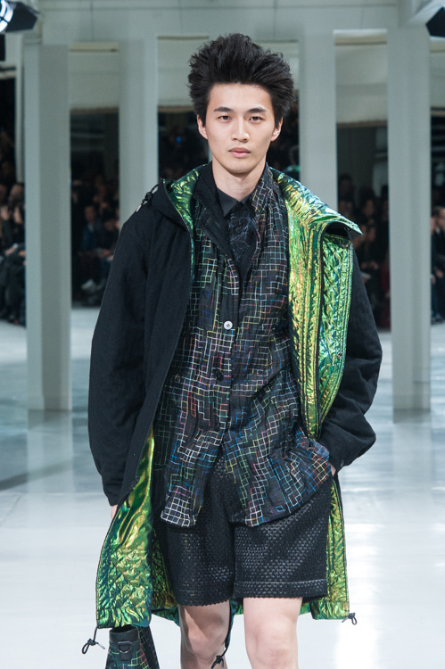 イッセイ ミヤケ メン(ISSEY MIYAKE MEN) 2014-15年秋冬メンズコレクション  - 写真32