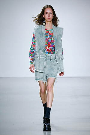 ヴィヴィアン タム(VIVIENNE TAM) 2023年春夏ウィメンズ&メンズコレクション  - 写真3