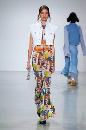 ヴィヴィアン タム(VIVIENNE TAM) 2023年春夏ウィメンズ&メンズコレクション  - 写真42