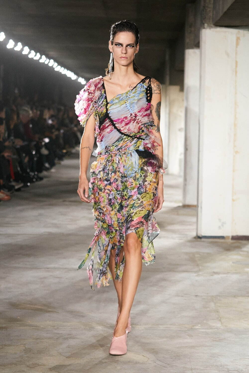 ドリス ヴァン ノッテン(DRIES VAN NOTEN) 2023年春夏ウィメンズコレクション  - 写真56