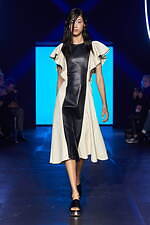 クロエ 2023年春夏コレクション、次世代エネルギー“核融合”を着想源に｜写真12