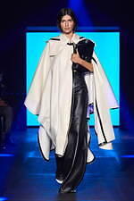 クロエ 2023年春夏コレクション、次世代エネルギー“核融合”を着想源に｜写真13