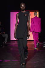 クロエ 2023年春夏コレクション、次世代エネルギー“核融合”を着想源に｜写真36