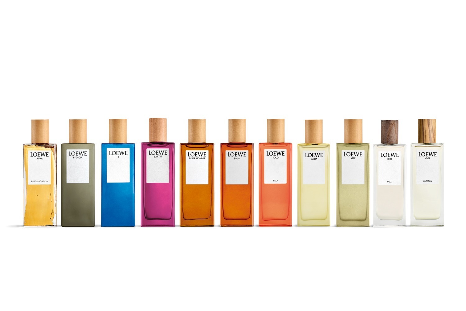 ロエベ フレグランスが国内本格展開、全10種の“虹色フレグランス”＆キャンドルなど大阪に