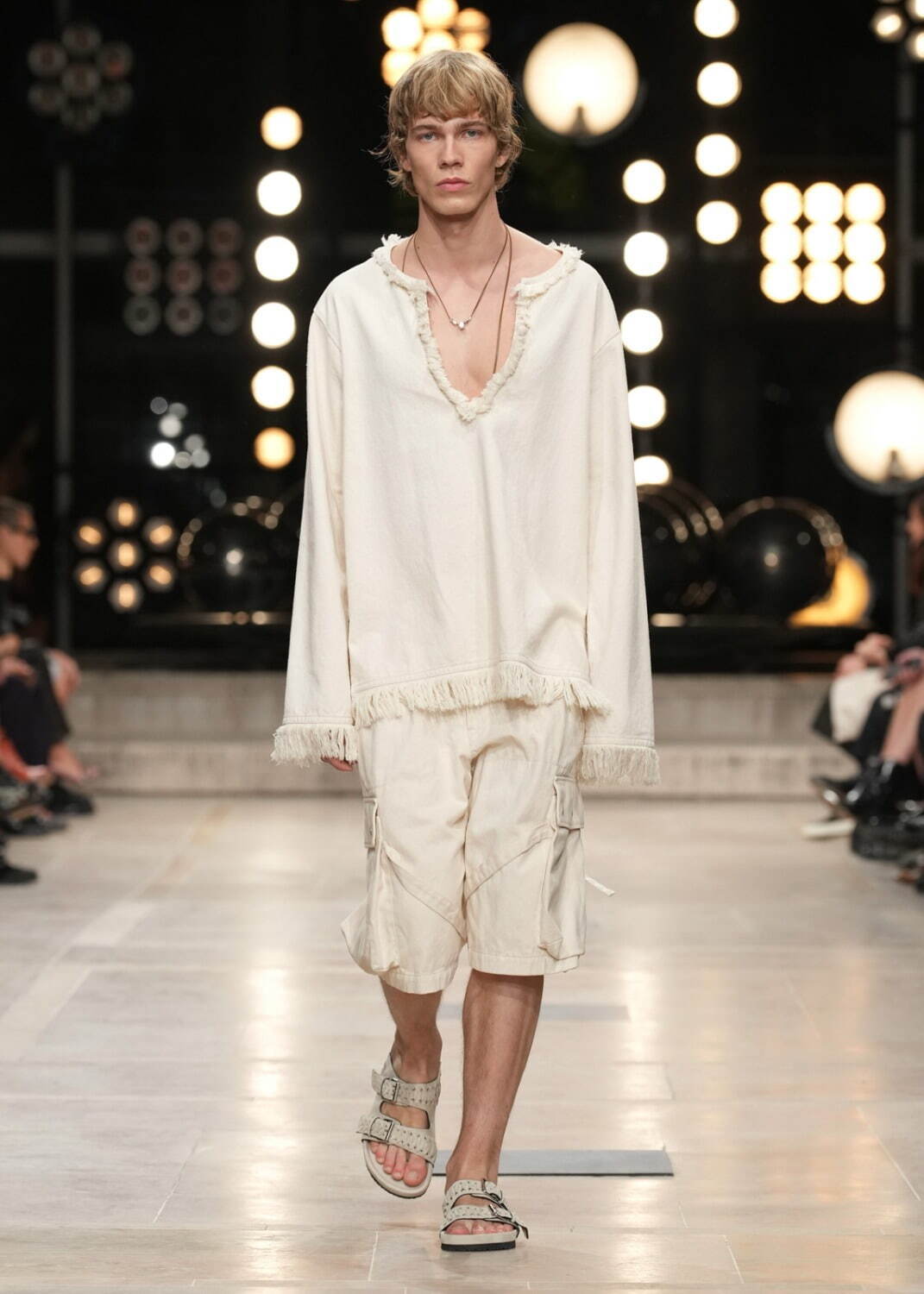 イザベル マラン(ISABEL MARANT) 2023年春夏ウィメンズ&メンズコレクション シルエット - 写真25