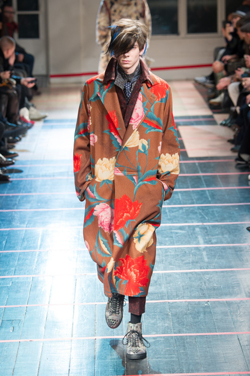 ヨウジヤマモト(Yohji Yamamoto) 2014-15年秋冬メンズコレクション  - 写真3