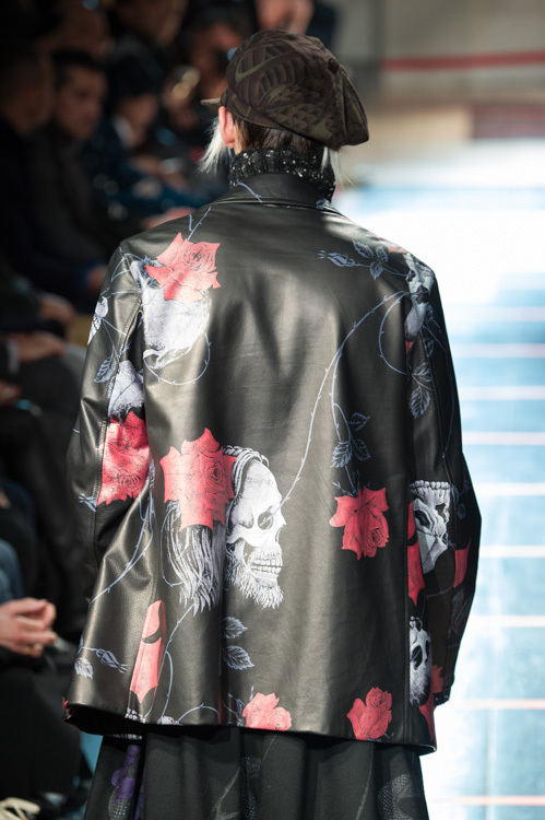 ヨウジヤマモト(Yohji Yamamoto) 2014-15年秋冬メンズコレクション  - 写真32