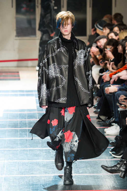 ヨウジヤマモト(Yohji Yamamoto) 2014-15年秋冬メンズコレクション  - 写真43