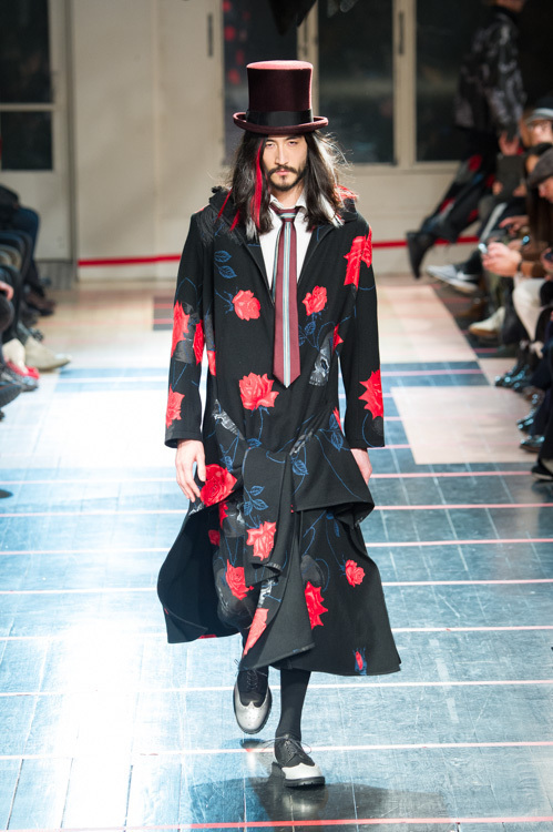 ヨウジヤマモト(Yohji Yamamoto) 2014-15年秋冬メンズコレクション  - 写真46