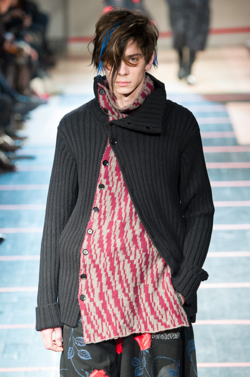 ヨウジヤマモト(Yohji Yamamoto) 2014-15年秋冬メンズコレクション  - 写真49