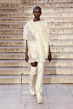 リック・オウエンス 2023年春夏ウィメンズコレクション - フォルムの対位法｜写真3