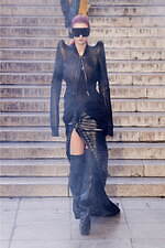 リック・オウエンス 2023年春夏ウィメンズコレクション - フォルムの対位法｜写真20