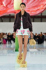 ロエベ 2023年春夏コレクション - アンスリウムの美しさに着想を得て｜写真38