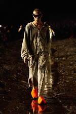 バレンシアガ 2023年夏コレクション - 泥臭く、自分らしく生きる｜写真59