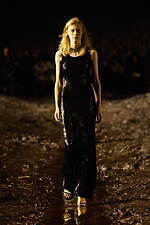 バレンシアガ 2023年夏コレクション - 泥臭く、自分らしく生きる｜写真74