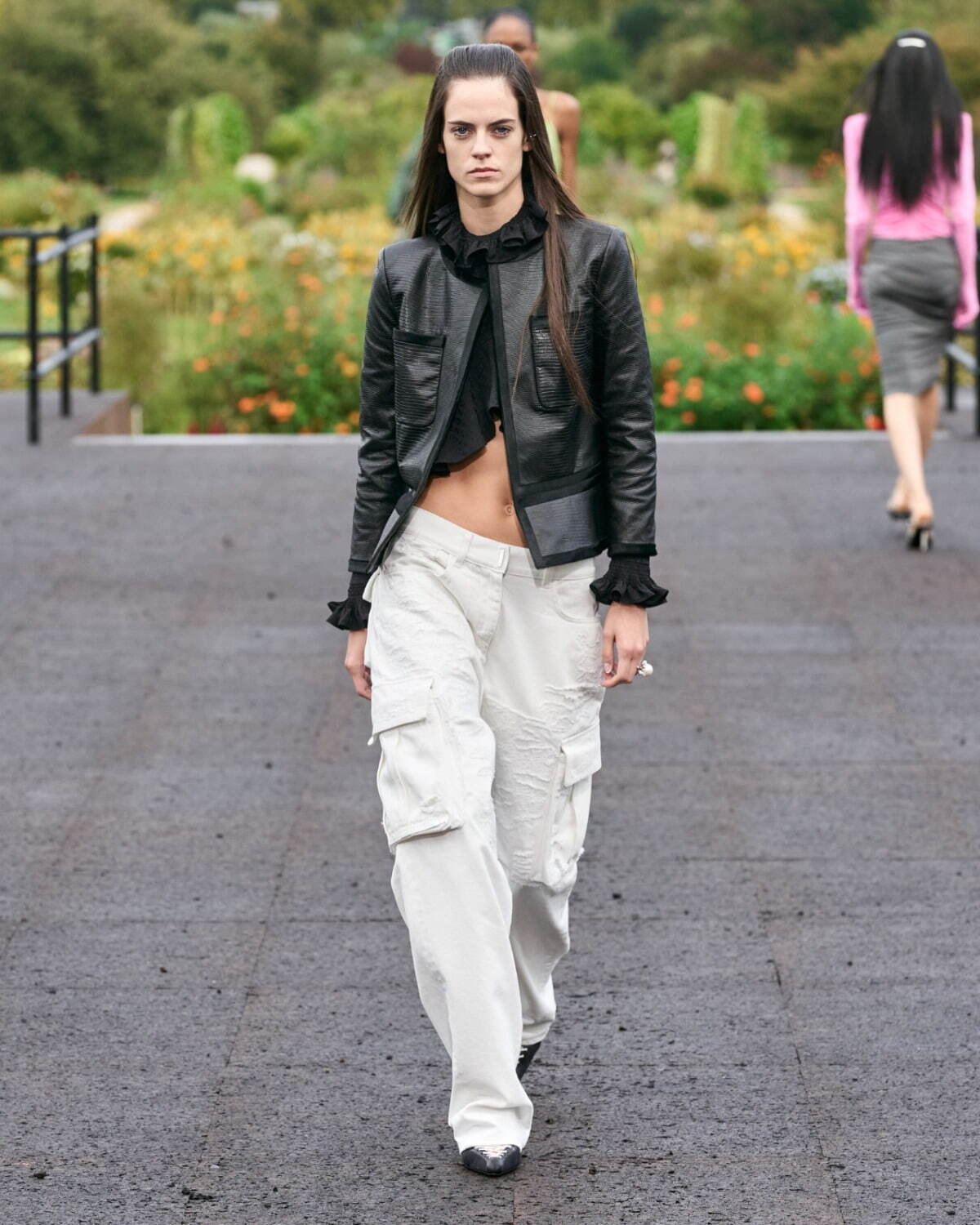ジバンシィ(Givenchy) 2023年春夏ウィメンズコレクション ファッションプレス