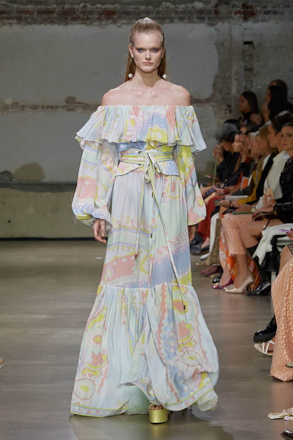 レオナール 2023年春夏<span>コレクション</span> - 写真13