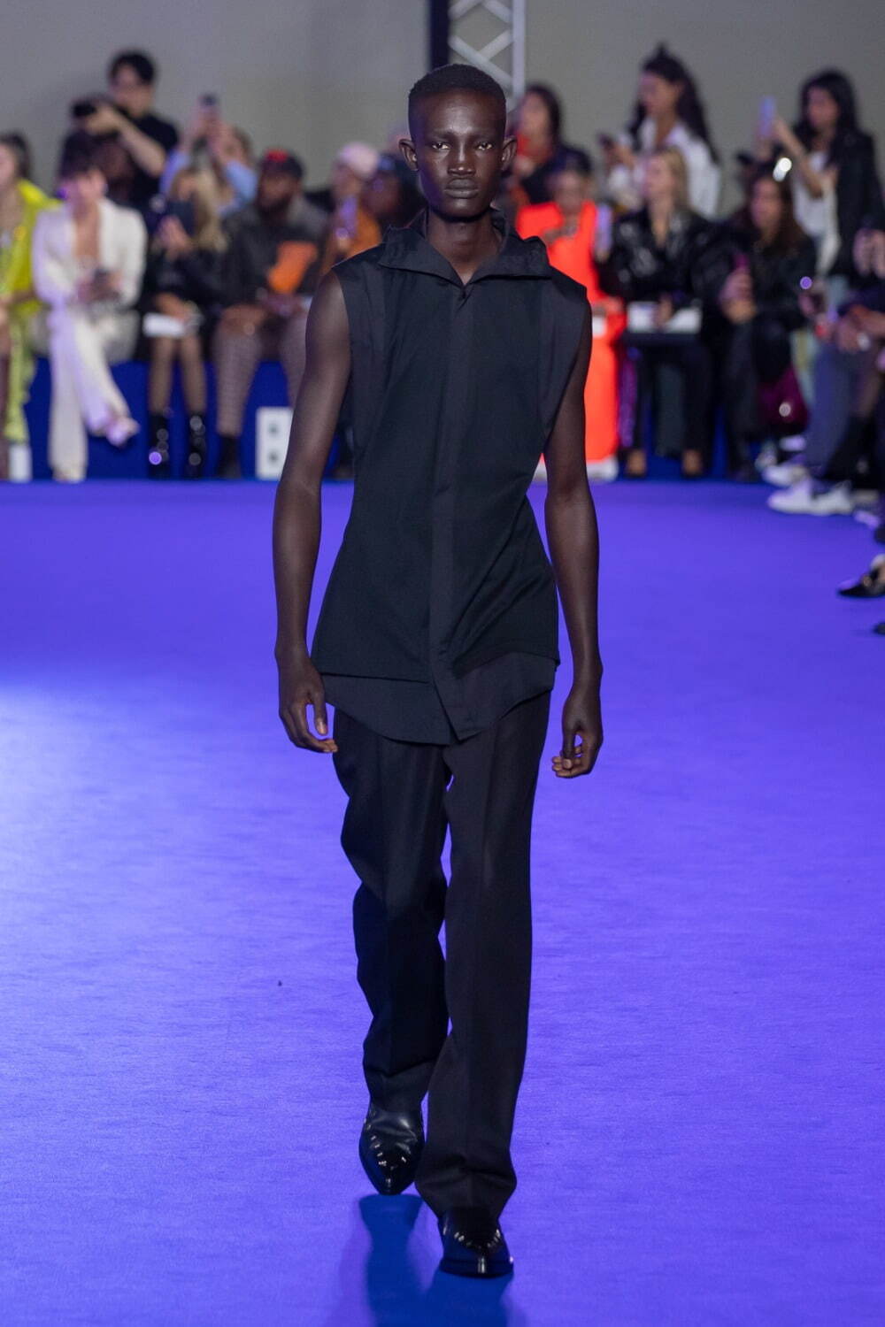 オフ-ホワイト  2023年春夏<span>コレクション</span> - 写真36