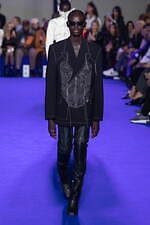 オフ-ホワイト c/o ヴァージル アブロー 2023年春夏コレクション、人生と新しい門出の祝福｜写真2